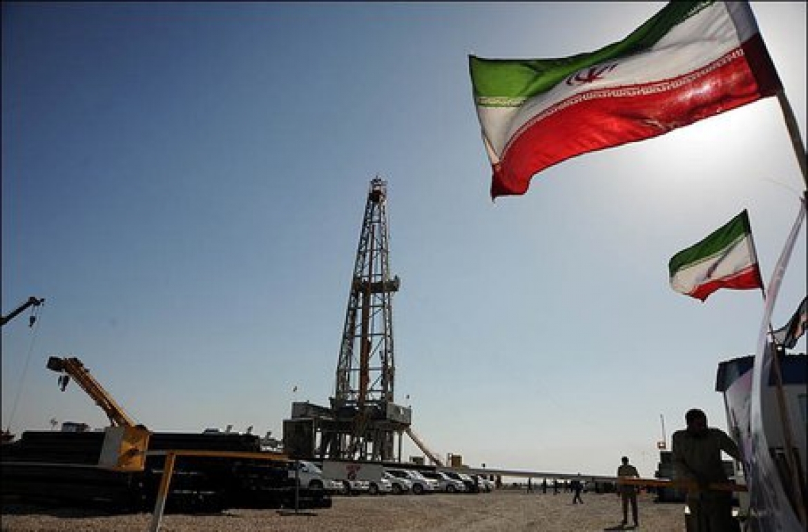 تولید روزانه ١١٠هزار بشکه نفت از آزادگان جنوبی تا پایان خرداد